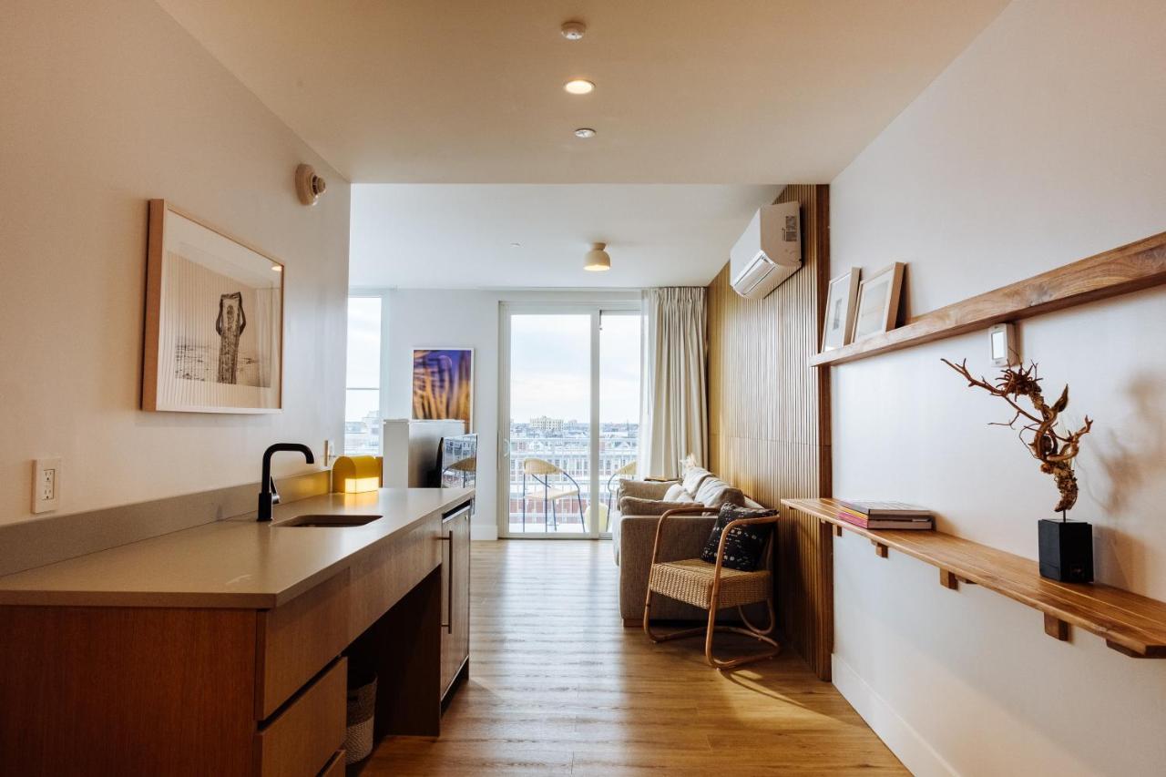 The Rockaway Hotel New York Exteriör bild