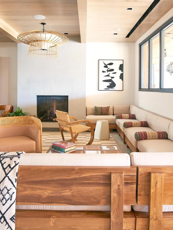 The Rockaway Hotel New York Exteriör bild